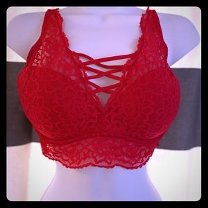 Victoria’s Secret Red Lace Bralette Medium M- perfect for Valentine’s Day